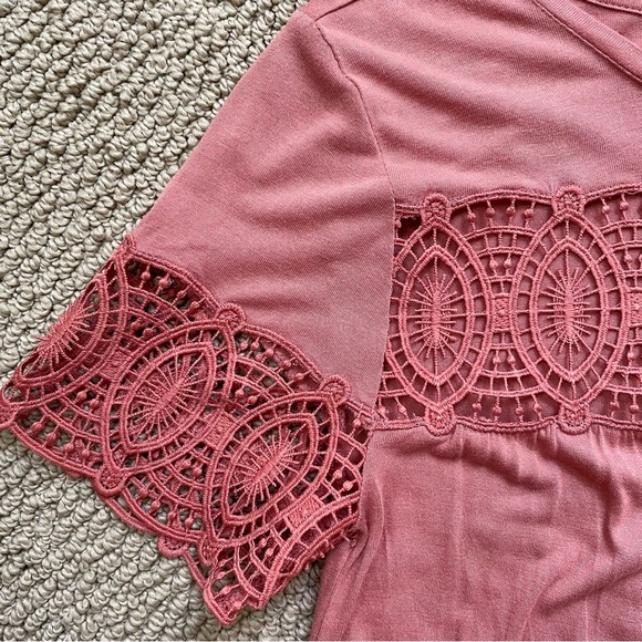 Loft Lace Top - Picture 3 of 6